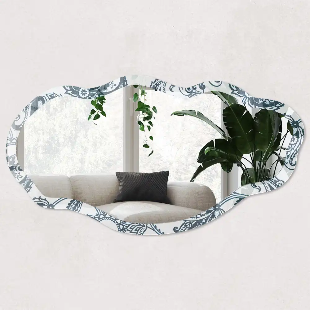 Nepravidelné zrcadlo s potiskem elegantní ornamenty
