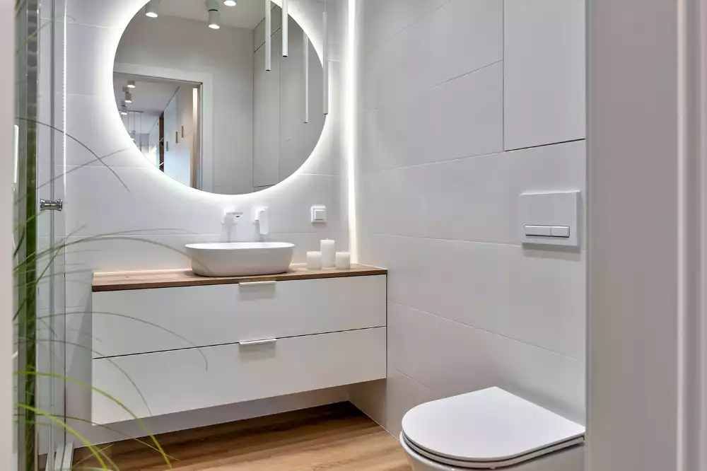 Kulové zrcadlo s LED osvětlením v dekorativním stylu