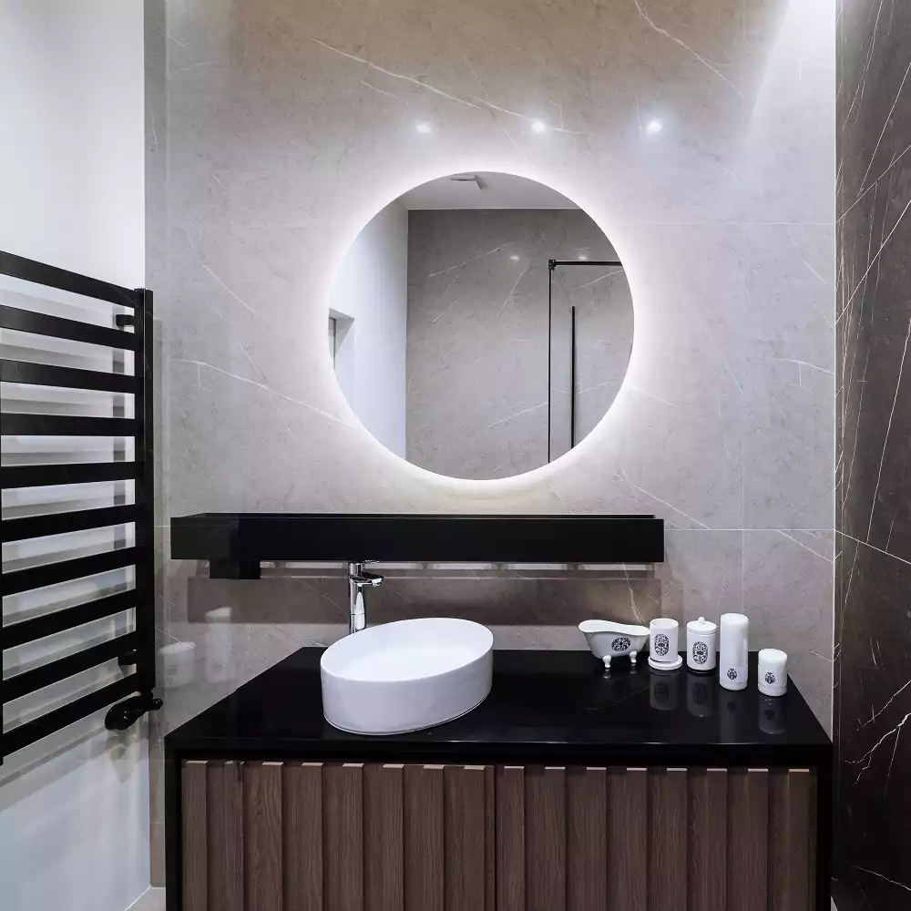 Kulové zrcadlo s LED osvětlením v dekorativním stylu