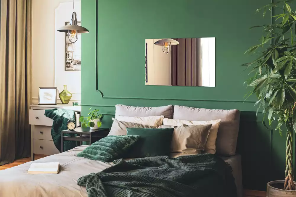 Nástěnné obdélníkové zrcadlo v moderním stylu bez rámu