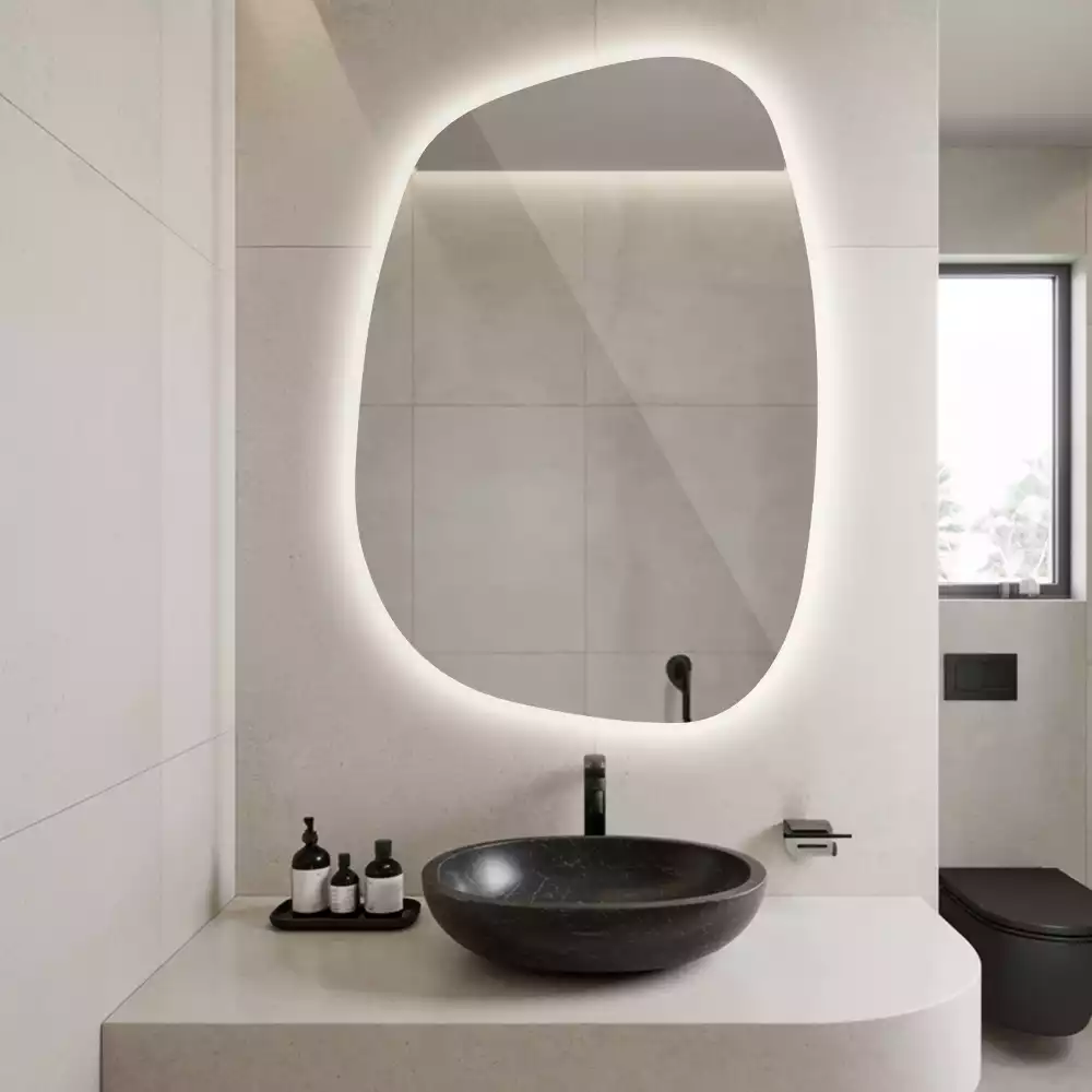 Nepravidelné zrcadlo ve tvaru skvrny s modernistickým designem