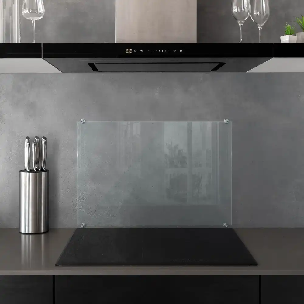 Transparentní kuchyňský panel