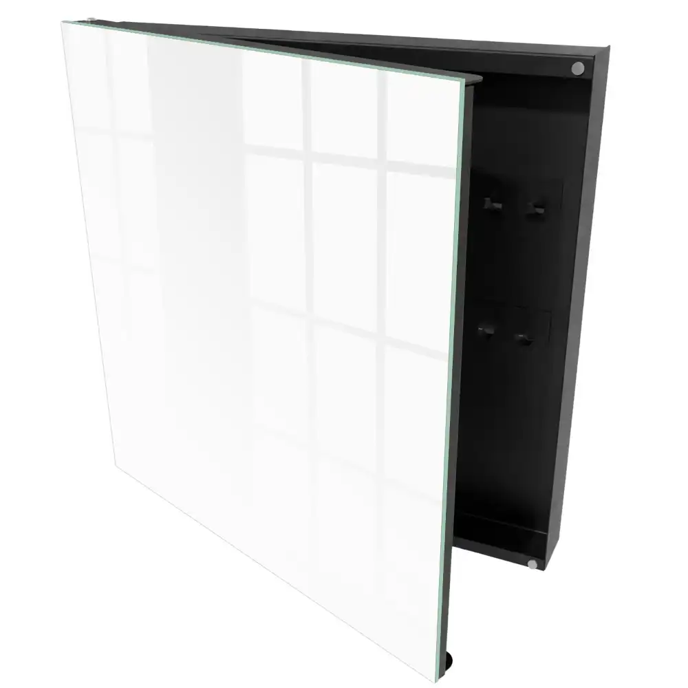 Minimalistický box na klíče v bílé barvě