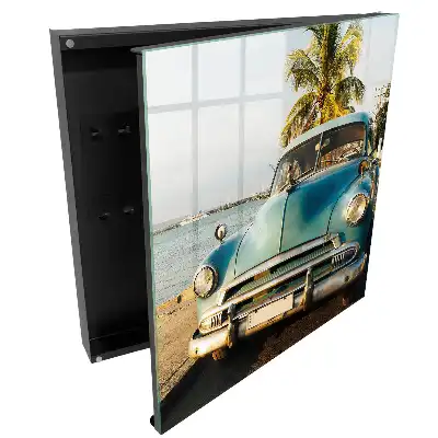 Nástěnný box na klíče s motivem retro auta u moře a palem