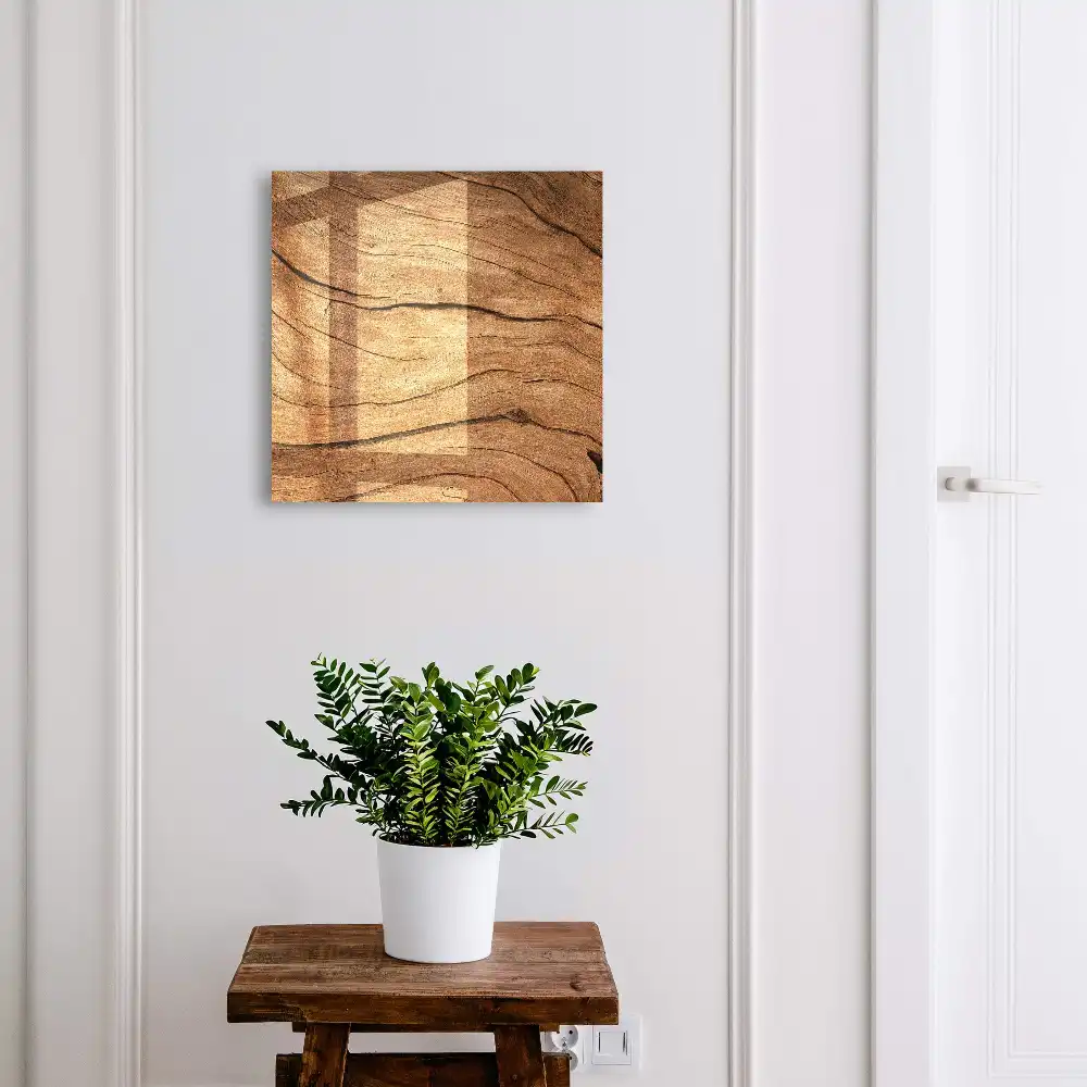 Dřevěný box na klíče s motivem vlnitých linií