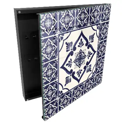 Box na klíče s geometrickými a květinovými vzory