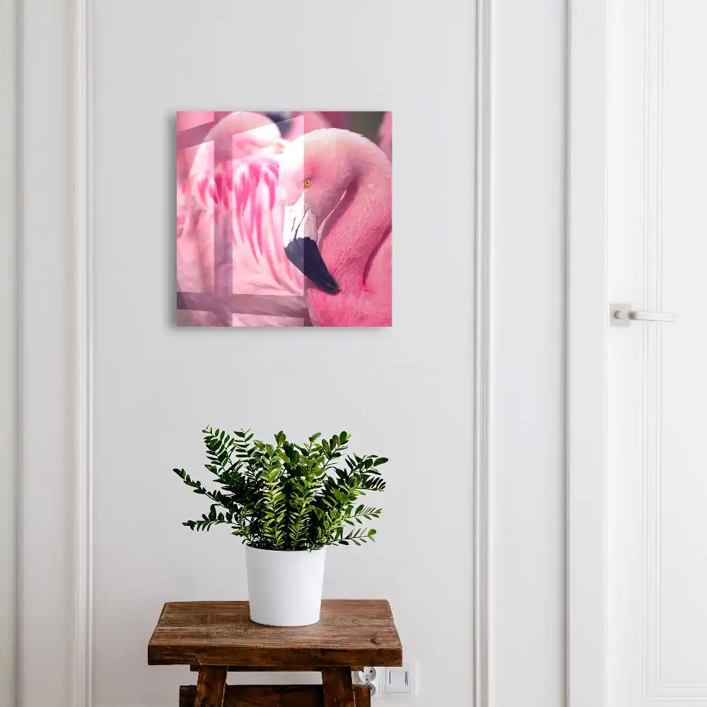 Box na klíče s motivem růžových plameňáků v měkkém světle