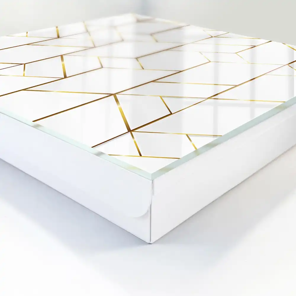Nástěnná skříňka na klíče s elegantním geometrickým vzorem