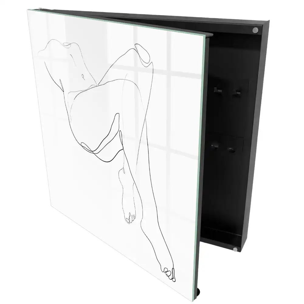 Nástěnná skříňka na klíče v minimalistickém stylu