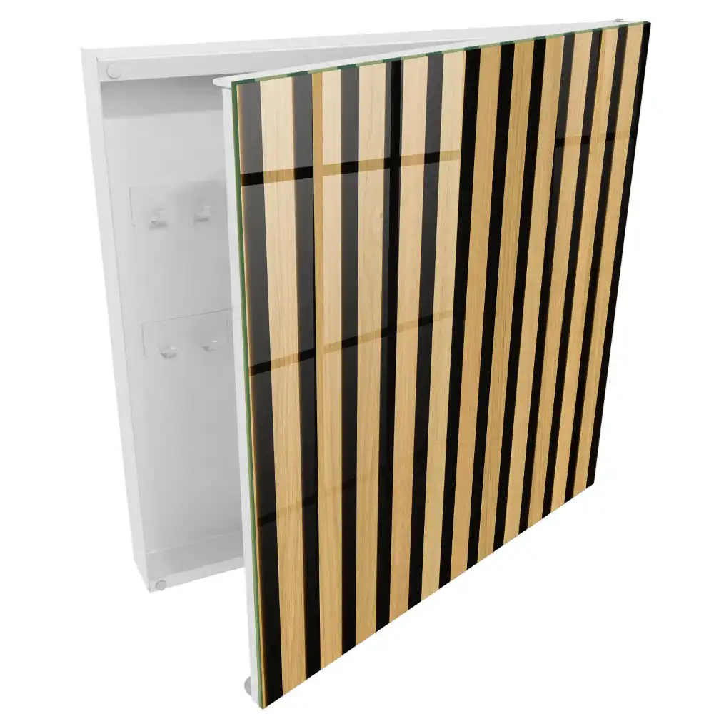 Dřevěná skříňka na klíče s elegantním pruhovaným designem