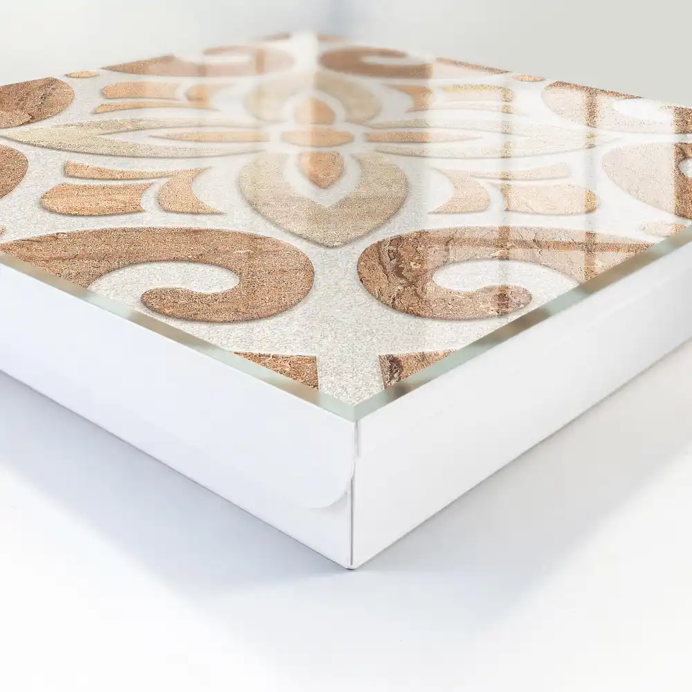 Geometrický box na klíče v odstínech béžové a hnědé barvy