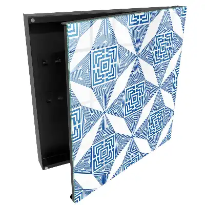 Geometrický box na klíče s modrými čtverečky