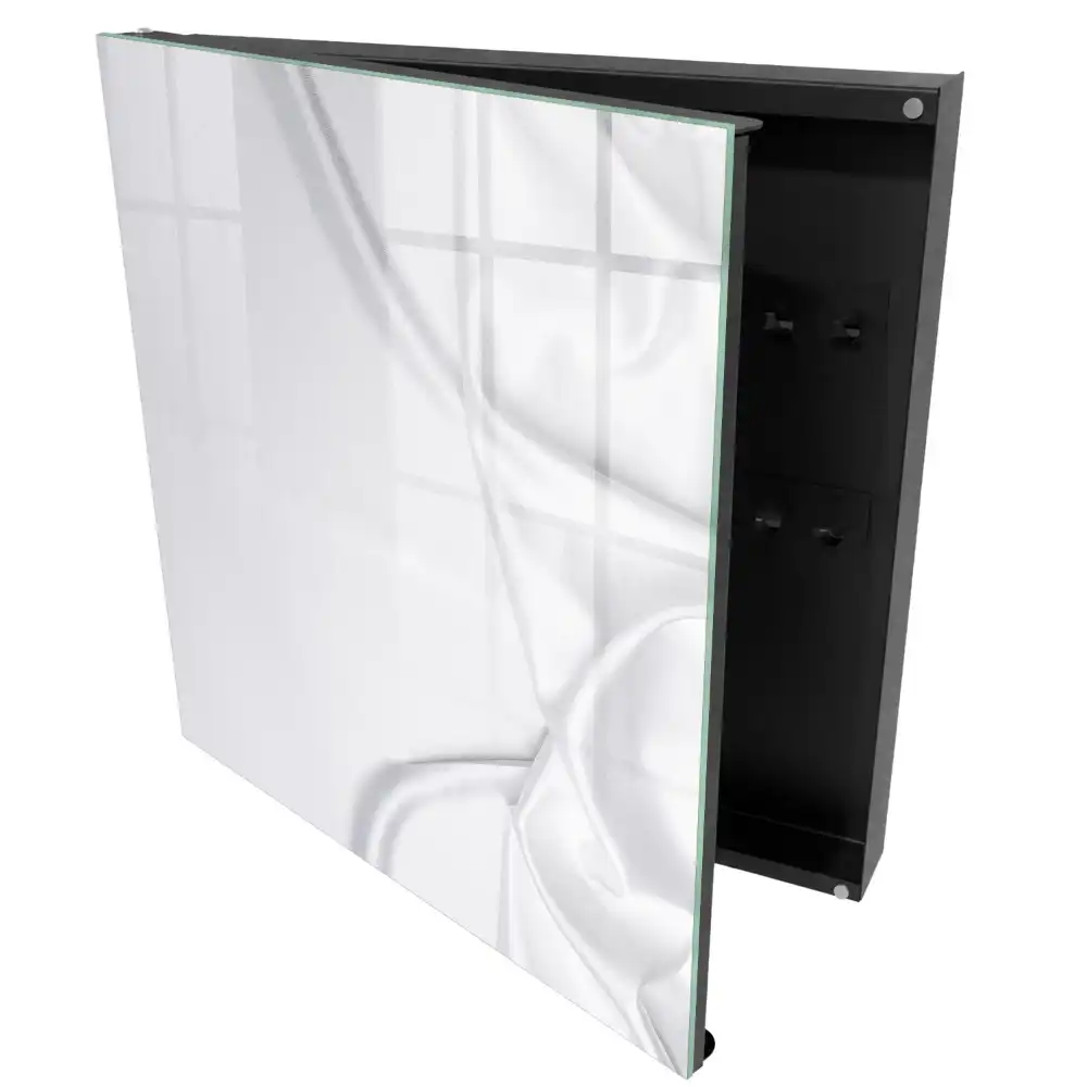 Minimalistický box na klíče s jemným řasením