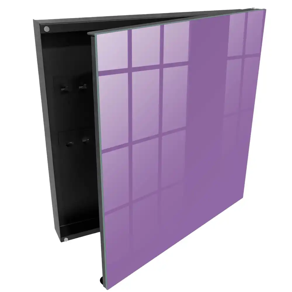 Fialová schránka na klíče v elegantním minimalistickém stylu