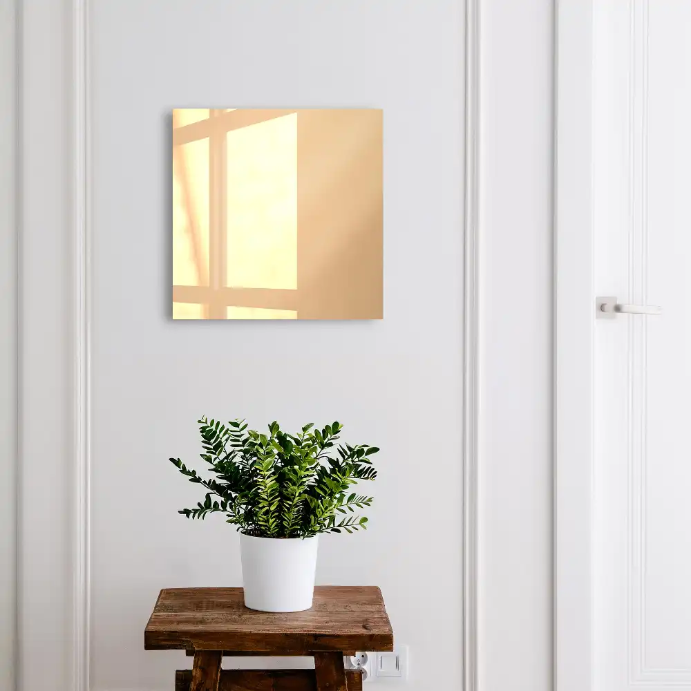 Elegantní minimalistický box na klíče v teplé béžové barvě