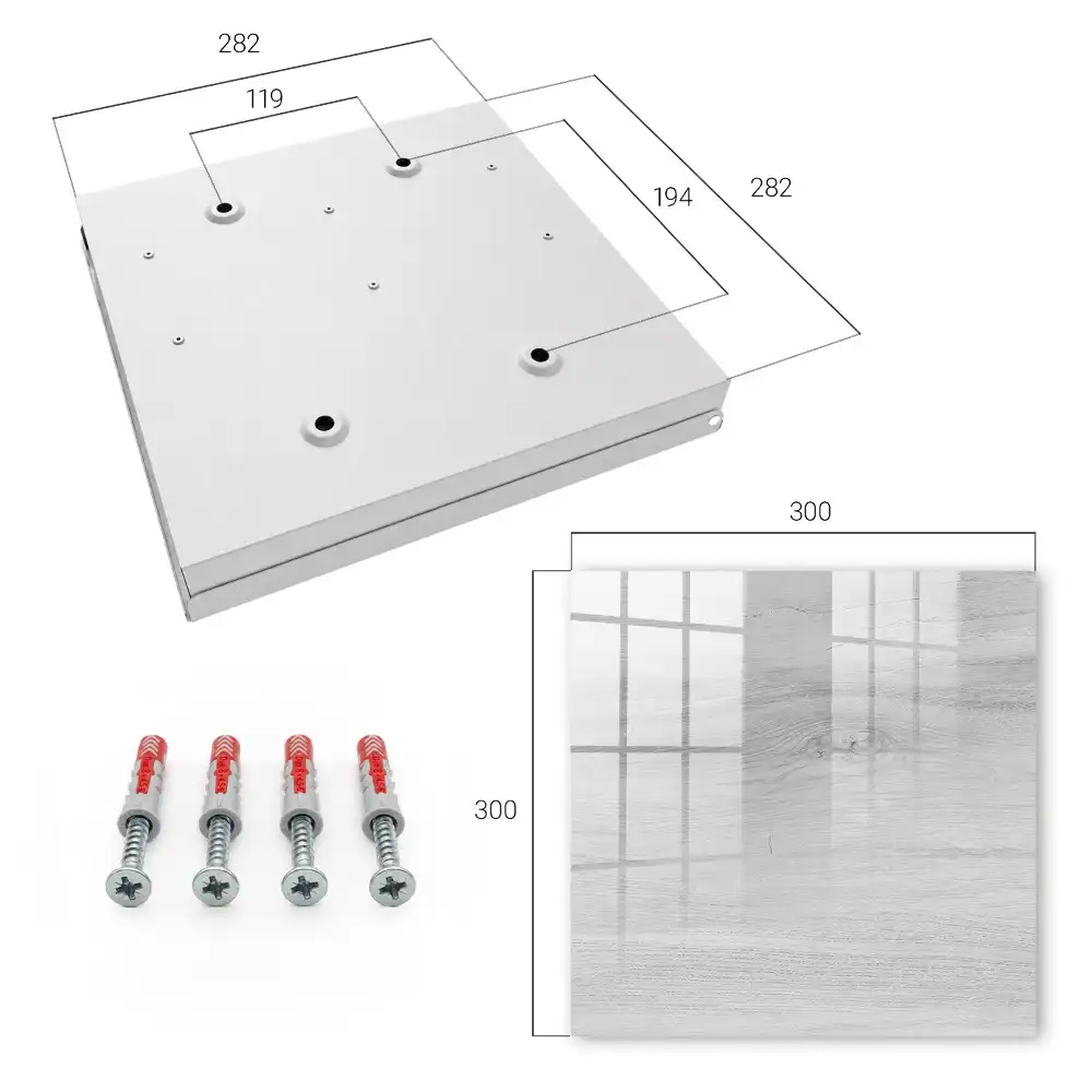 Dřevěná nástěnná skříňka na klíče v přírodním provedení pro minimalisty