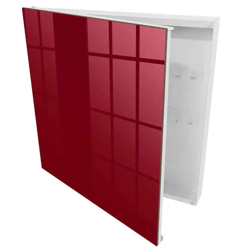 Minimalistická schránka na klíče ve vínovém odstínu