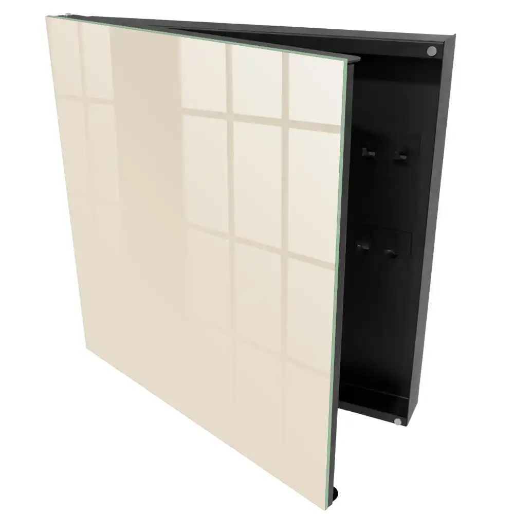 Béžová schránka na klíče v minimalistickém designu