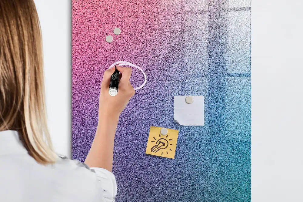 Magnetická popisovací tabule s barevným přechodem