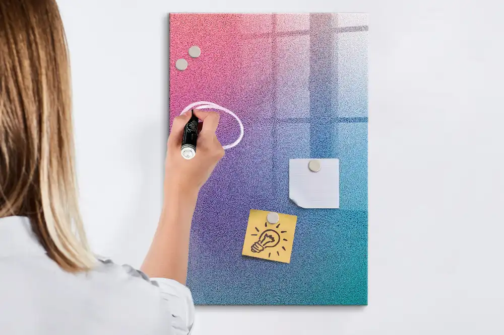 Magnetická popisovací tabule s barevným přechodem