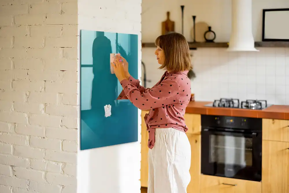 Magnetická popisovací tabule s geometrickými obrazci