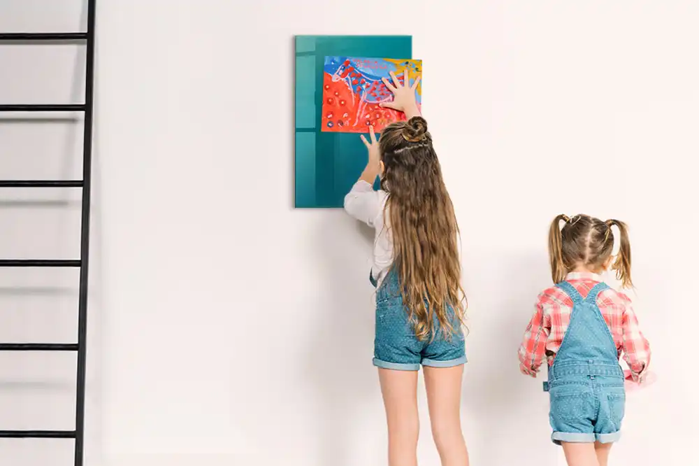 Magnetická popisovací tabule s geometrickými obrazci