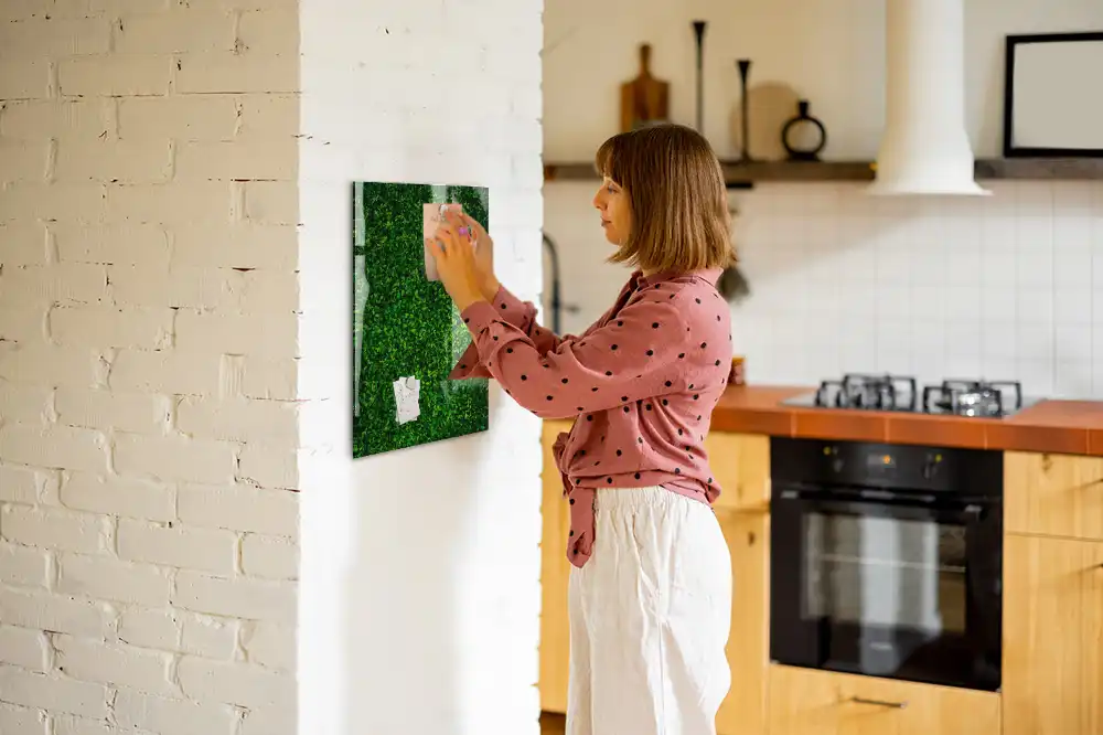 Magnetická popisovací tabule se vzorem zeleného živého plotu