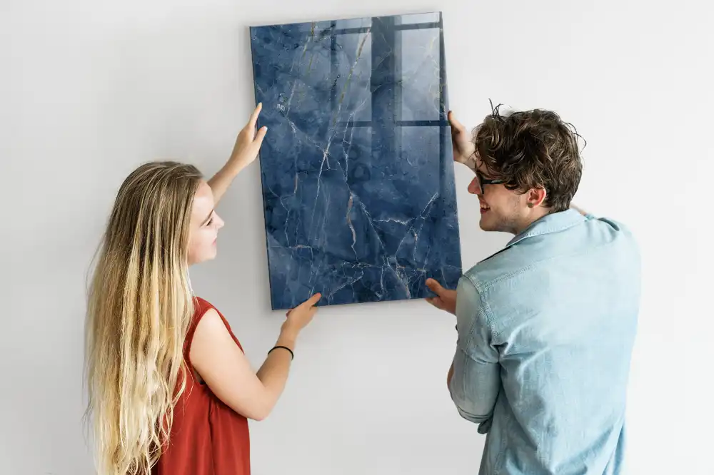 Magnetická popisovací tabule se stylovým mramorovým designem