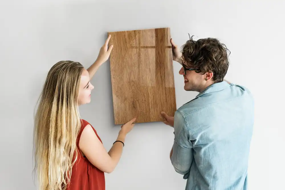 Magnetická popisovací tabule v dekoru světle hnědého dřeva