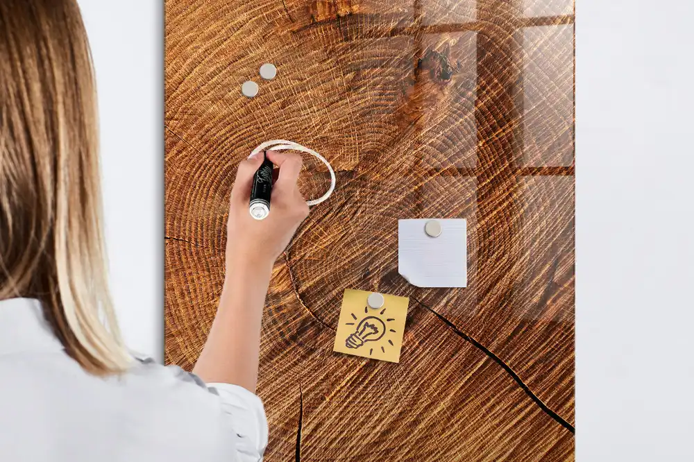 Magnetická kreslicí tabule s přírodními deskami