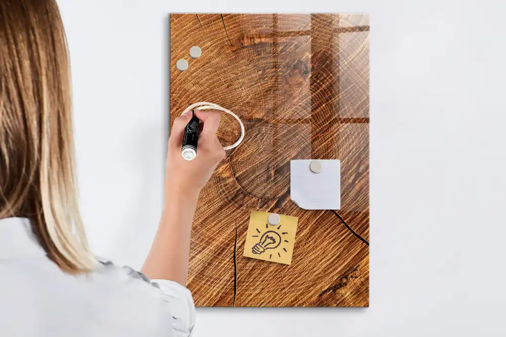 Magnetická kreslicí tabule s přírodními deskami