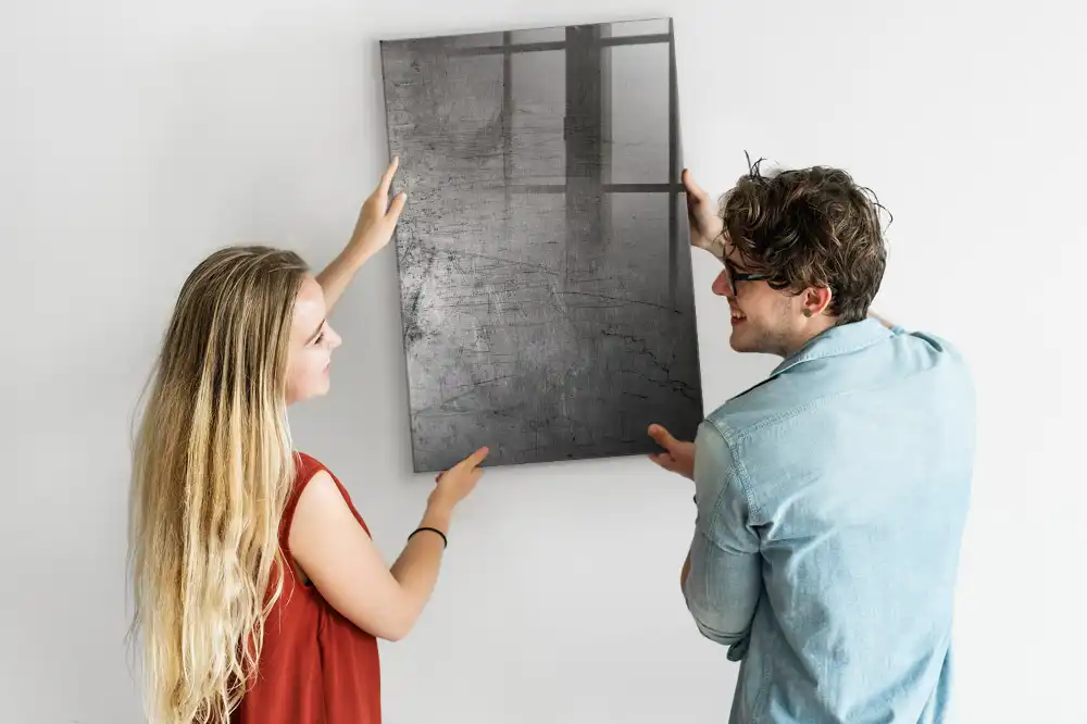 Magnetická popisovací tabule z oceli s poškrábaným povrchem