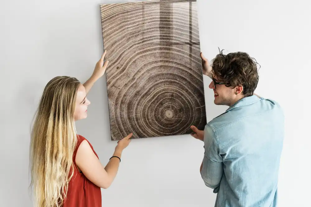 Magnetická popisovací tabule s dřevěnými kroužky