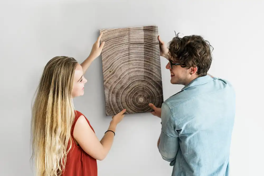 Magnetická popisovací tabule s dřevěnými kroužky