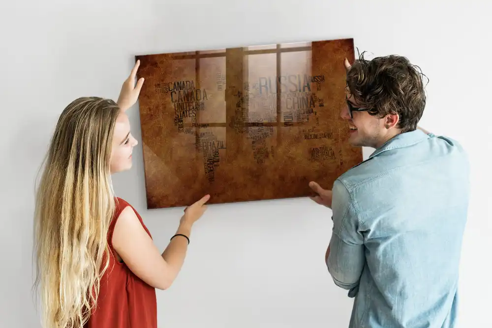 Magnetická kreslící tabule s mapou světa a názvy zemí