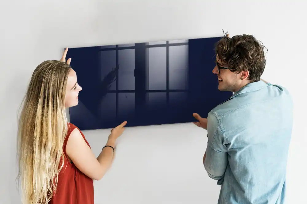 Magnetická psací tabule v tmavě modré barvě