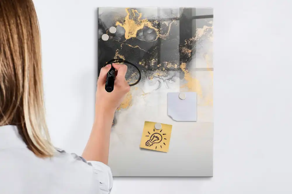 Magnetická popisovací tabule s motivem mramorové abstrakce
