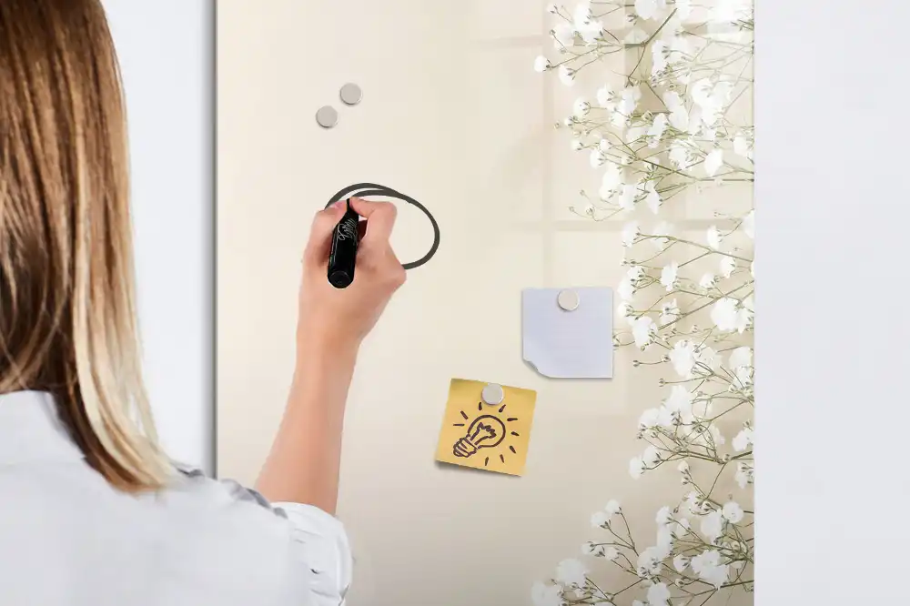 Magnetická kreslící tabule éterické květiny