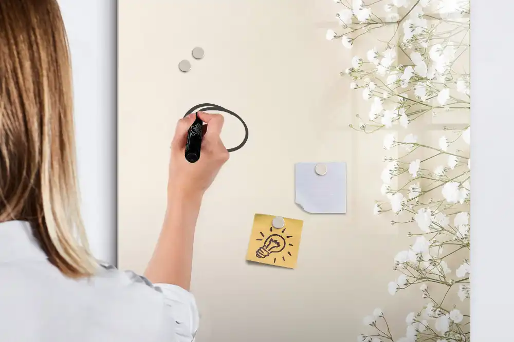 Magnetická kreslící tabule éterické květiny