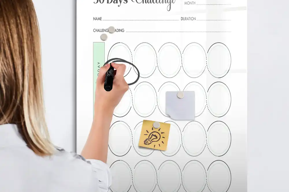 Magnetická kreslicí tabule pro organizaci úkolů