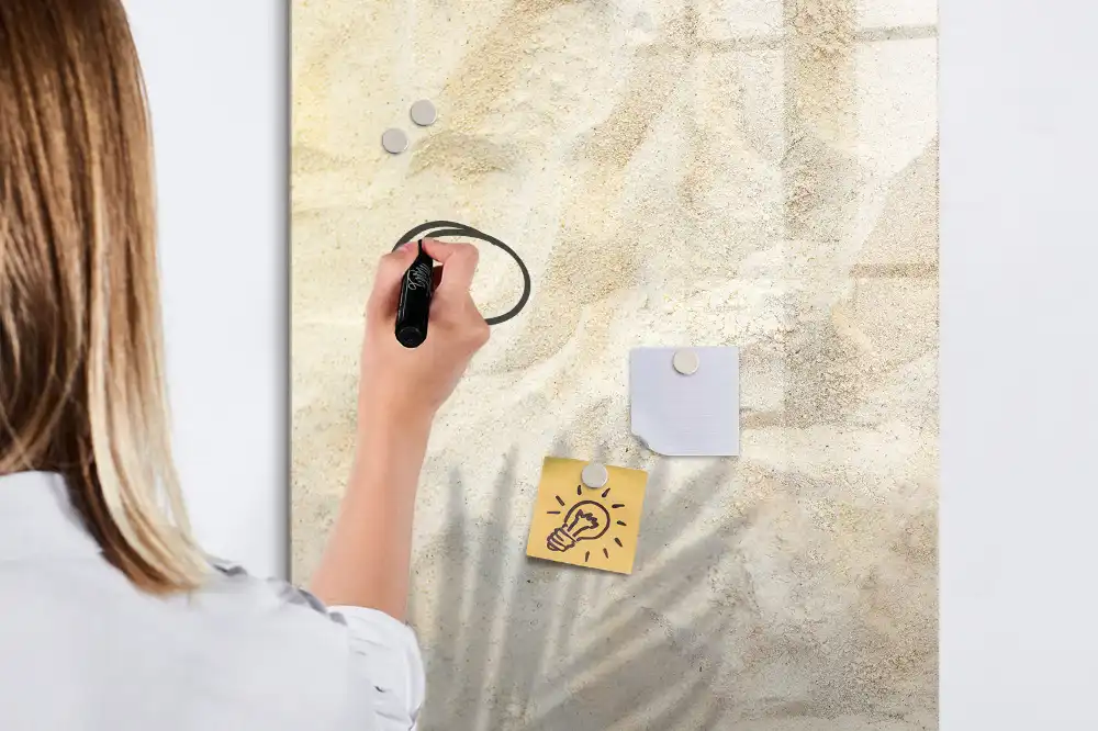 Magnetická kreslící tabule v barvě teplý letní písek