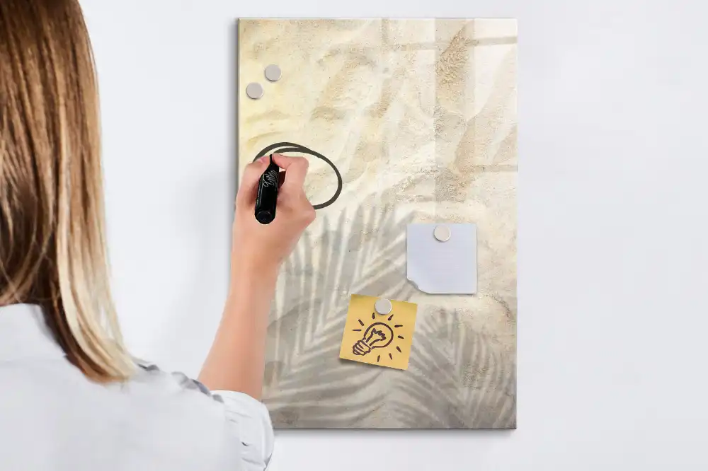 Magnetická kreslící tabule v barvě teplý letní písek