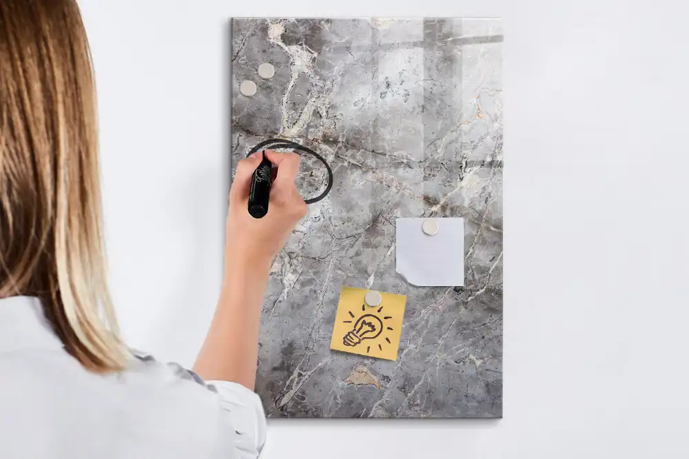 Magnetická popisovací tabule v dekoru tmavá žula