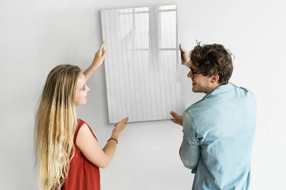 Magnetická kreslicí tabule ze surového dřeva