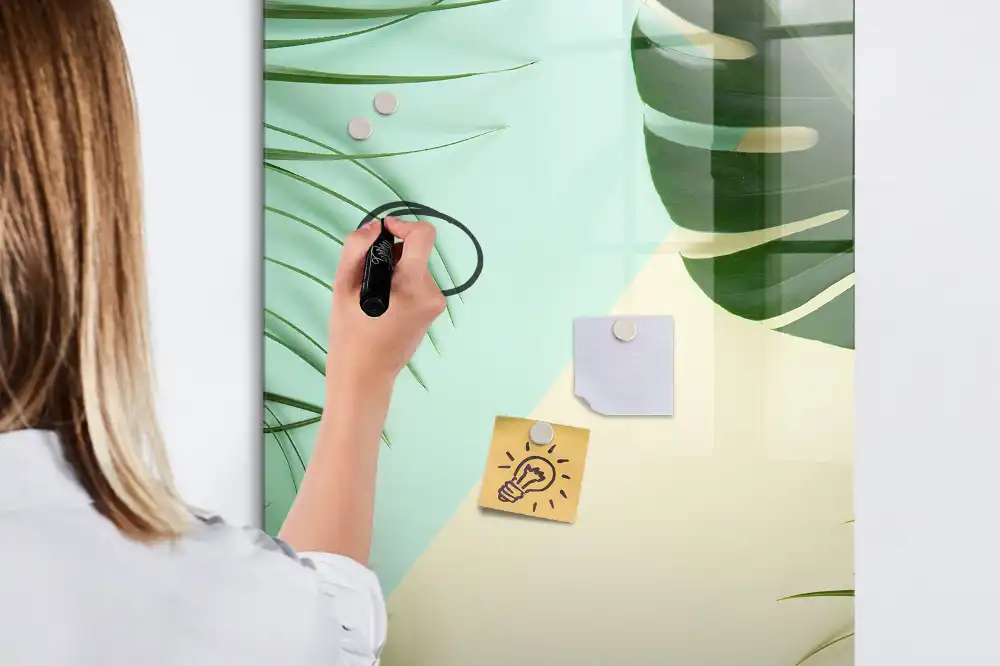 Magnetická kreslicí tabule s motivem tropické monstery