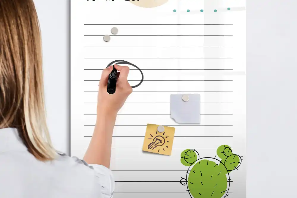 Magnetická tabule na kreslení a seznam úkolů