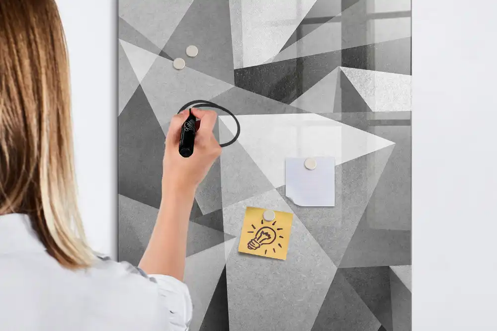 Magnetická kreslicí tabulka geometrická kompozice