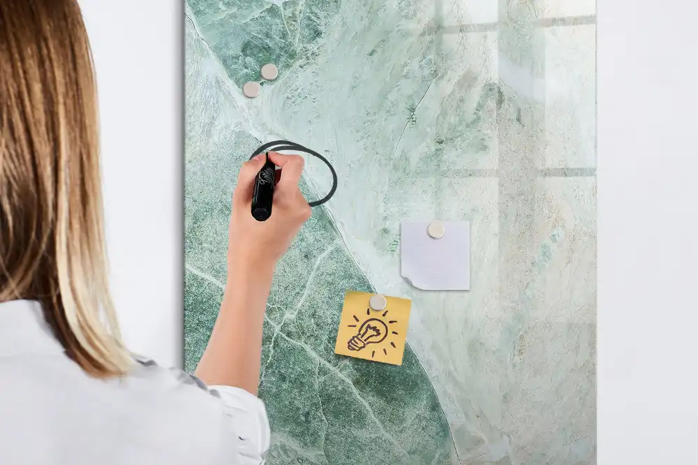 Magnetická psací tabule dekorativní kámen