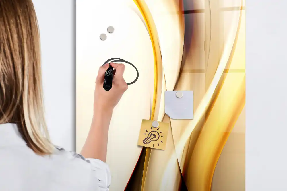 Magnetická tabule na kreslení se vzorem zlaté abstraktní vlny