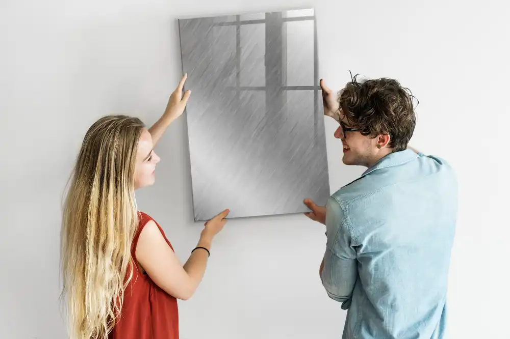 Magnetická kreslicí tabule s kovovým leskem